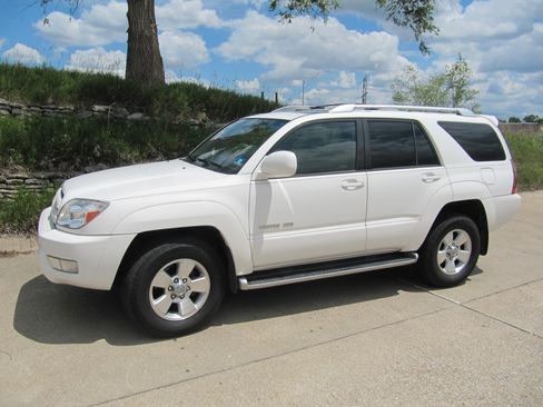 Used 2003 Toyota 4Runner 4WD Limited image 1