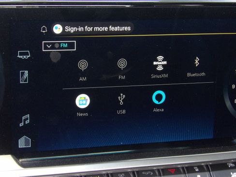 Used 2025 Chevrolet Silverado 1500 LT image 6