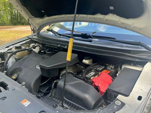 Used 2011 Ford Edge Limited image 31