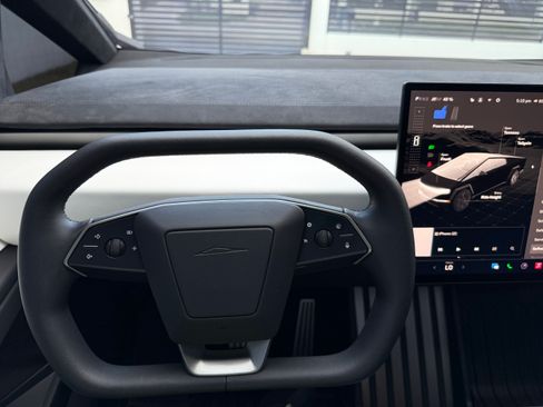 Used 2024 Tesla Cybertruck Cyberbeast image 13