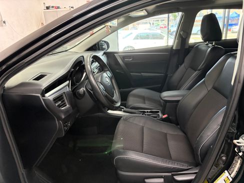 Used 2015 Toyota Corolla S FWD image 9
