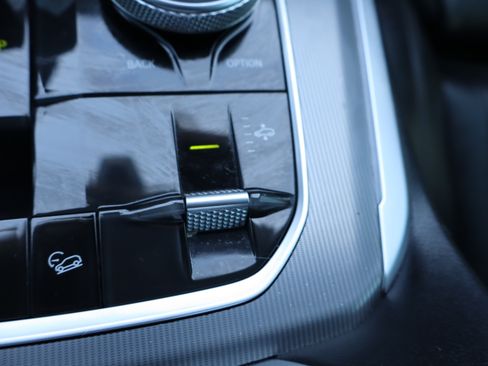 Used 2019 BMW X5 xDrive40i image 38