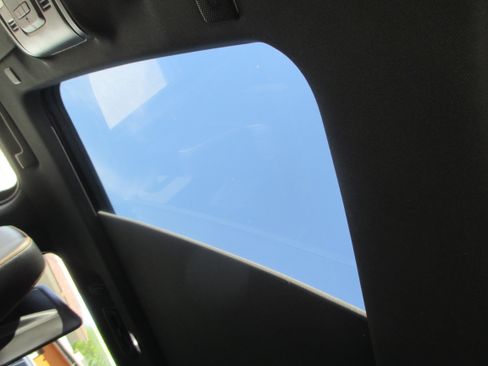 Used 2021 GMC Yukon AT4 Ultimate image 8