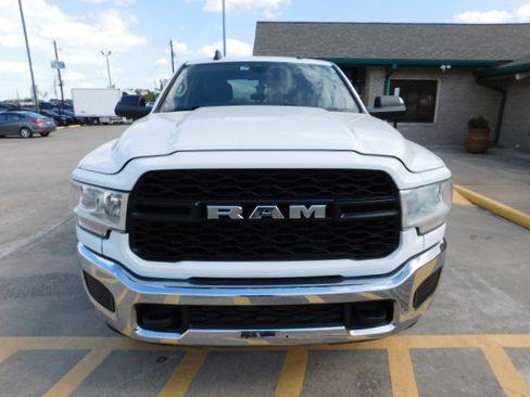 Used 2019 RAM 2500 Tradesman image 3