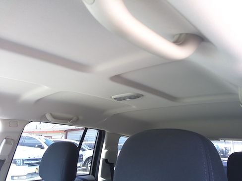 Used 2012 Jeep Compass Sport FWD image 29
