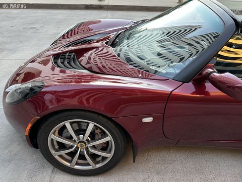 Used 2005 Lotus Elise image 17