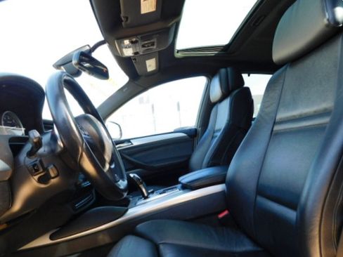 Used 2014 BMW X6 xDrive50i image 13
