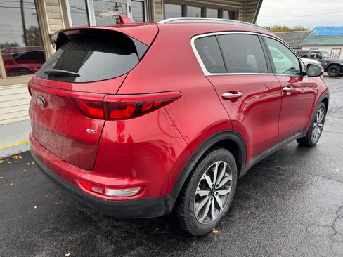 Used 2018 Kia Sportage EX image 5