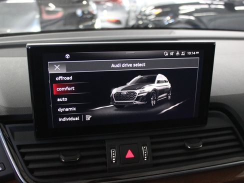 Used 2023 Audi Q5 2.0T Premium image 25