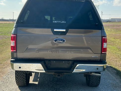 Used 2018 Ford F150 XLT image 6