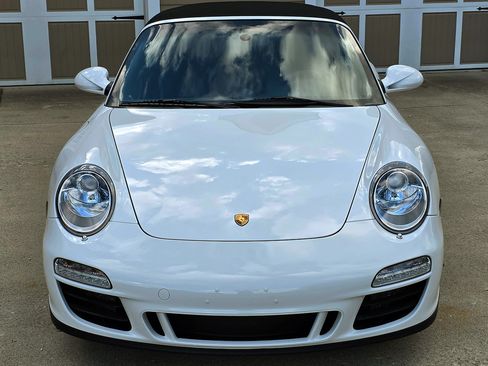 Used 2012 Porsche 911 Carrera GTS Cabriolet RWD image 4