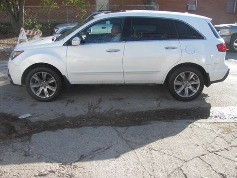 Used 2011 Acura MDX image 1