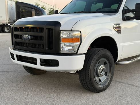 Used 2009 Ford F250 XL image 19