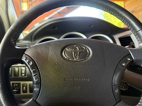 Used 2011 Toyota Tacoma 4x4 Double Cab image 15