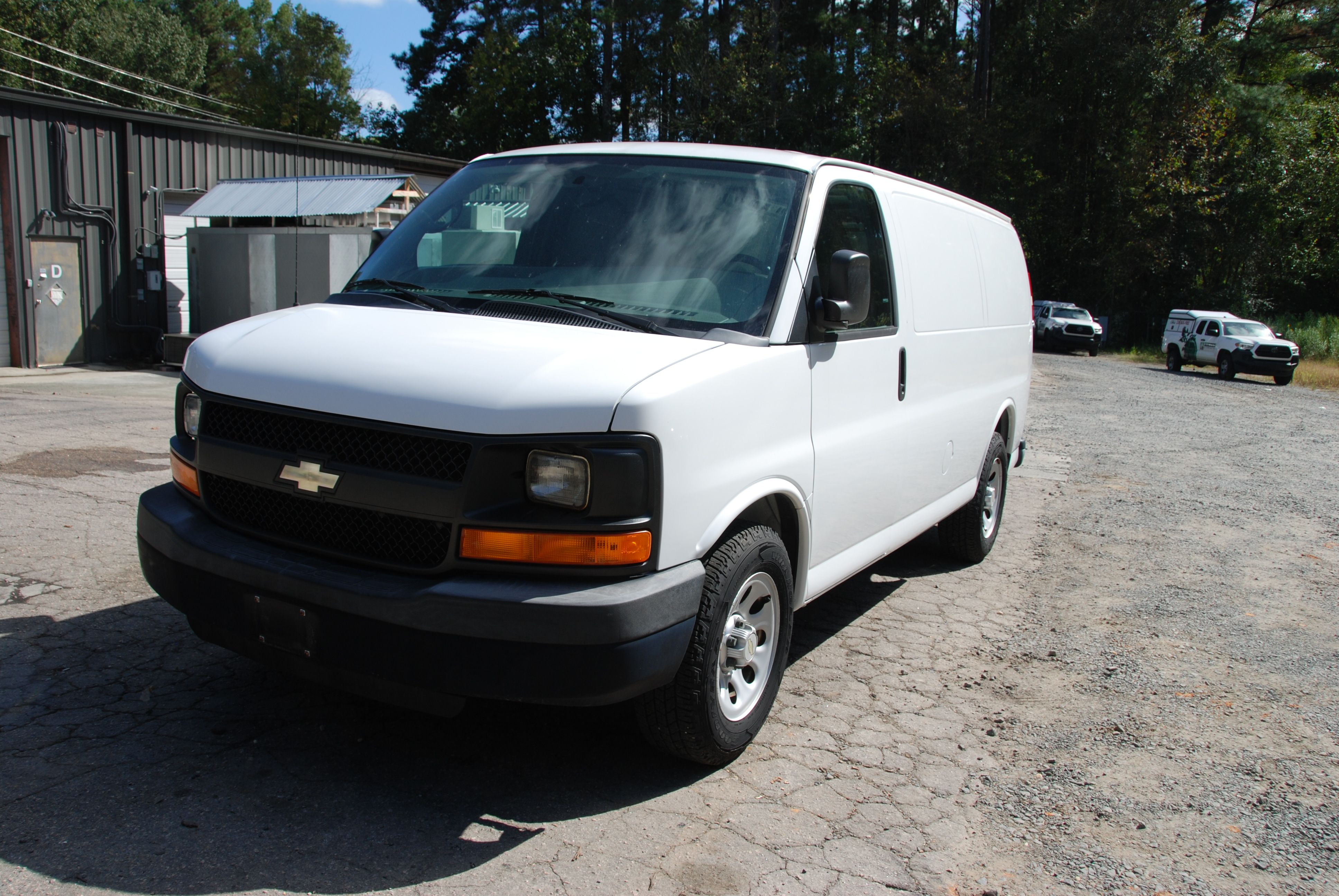Used 2013 Chevrolet Express 1500 UNAVAIL RWD image 1