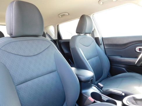 Used 2014 Kia Soul image 20
