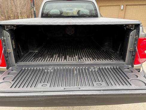 Used 2011 Dodge Dakota Lone Star image 16