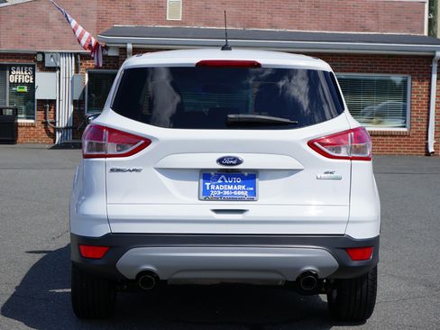 Used 2016 Ford Escape FWD SE image 7