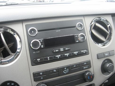 Used 2013 Ford F250 XLT image 11