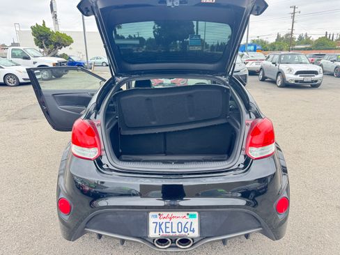 Used 2015 Hyundai Veloster Turbo FWD image 22