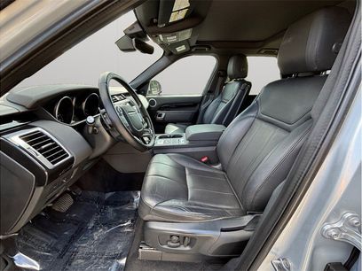 Used 2018 Land Rover Discovery SE