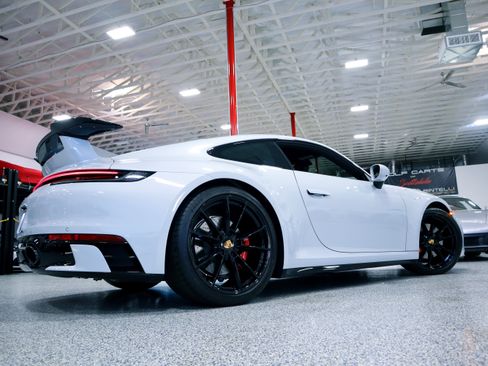Used 2024 Porsche 911 Carrera 4S image 12