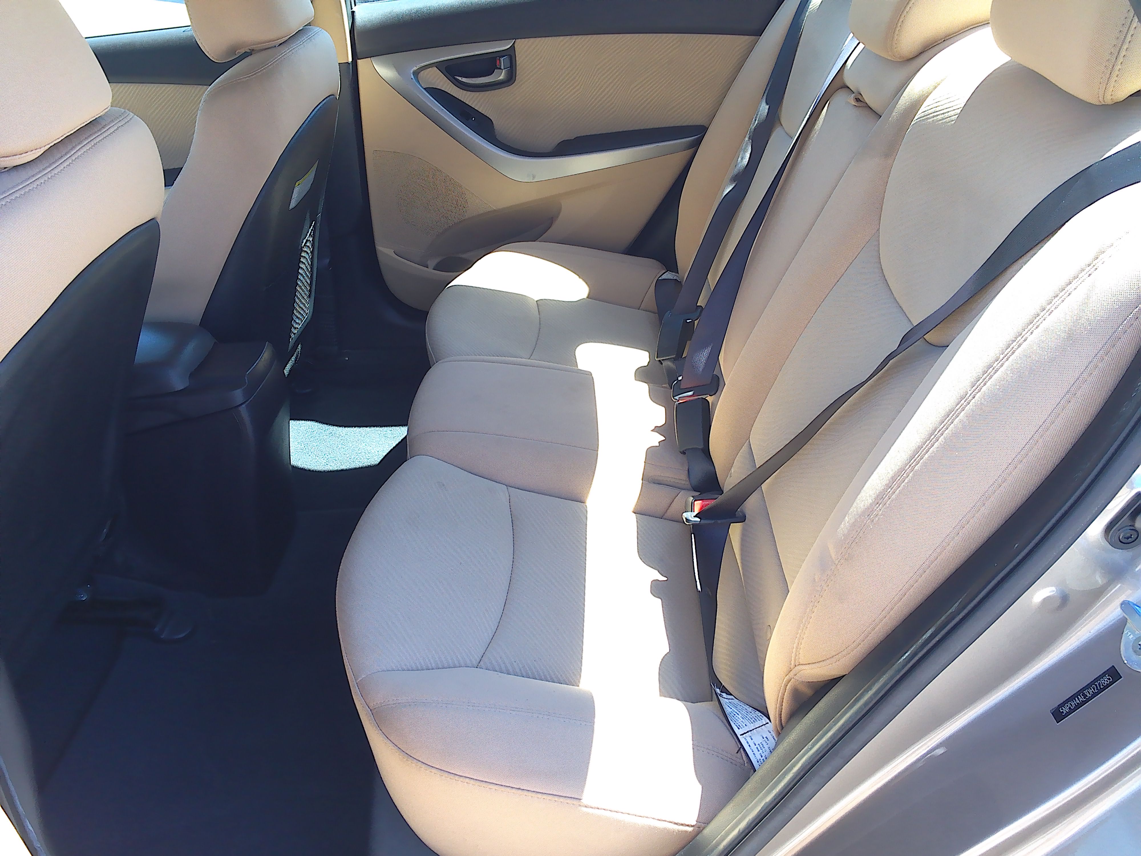 Used 2013 Hyundai Elantra GLS FWD image 8