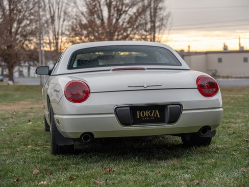 Used 2003 Ford Thunderbird image 11