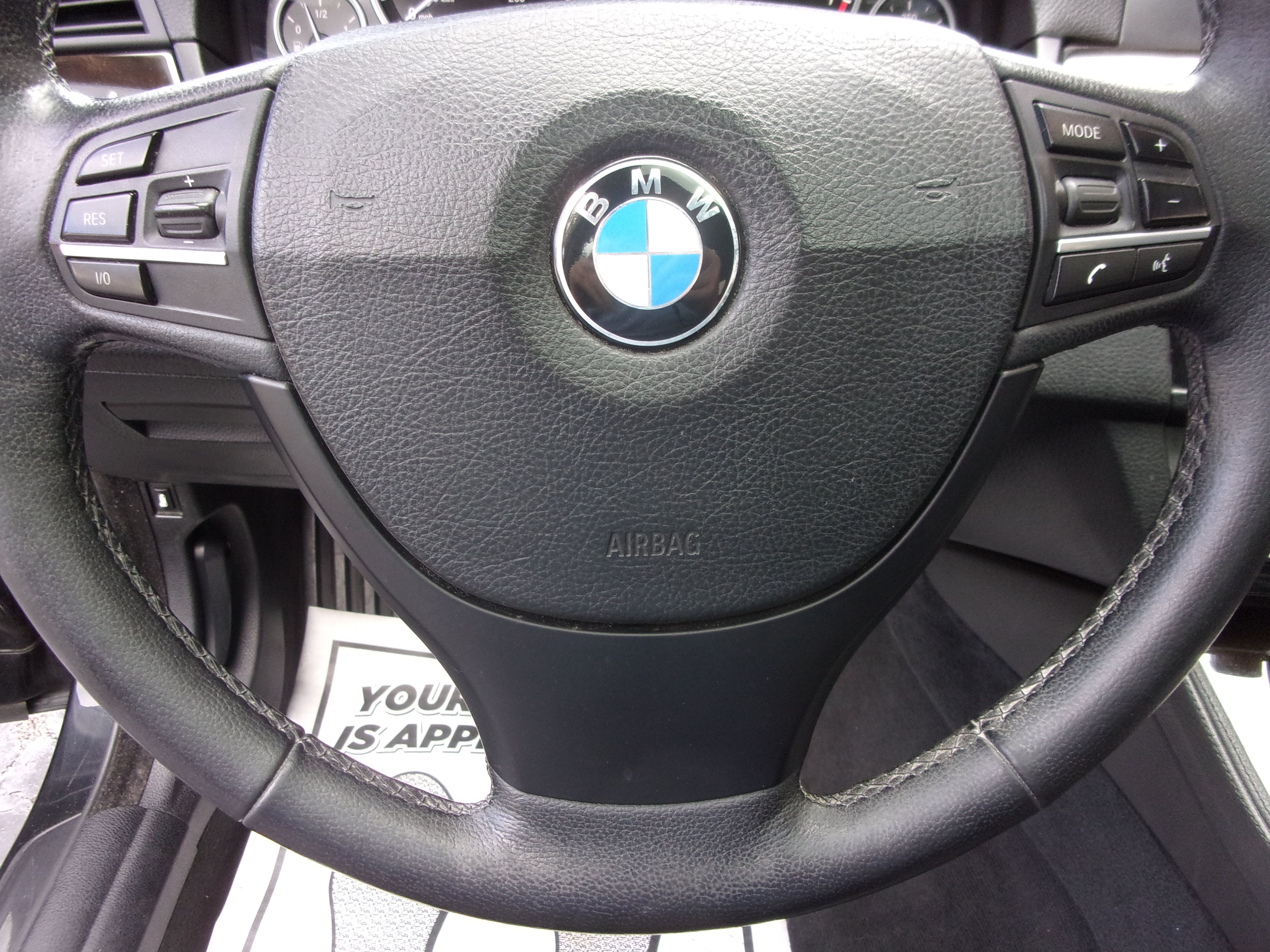 Used 2013 BMW 528i xDrive Sedan AWD/4WD image 12