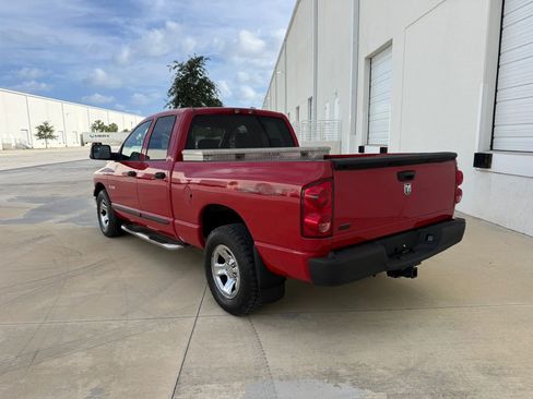 Used 2008 Dodge Ram 1500 Truck 2WD Quad Cab image 7