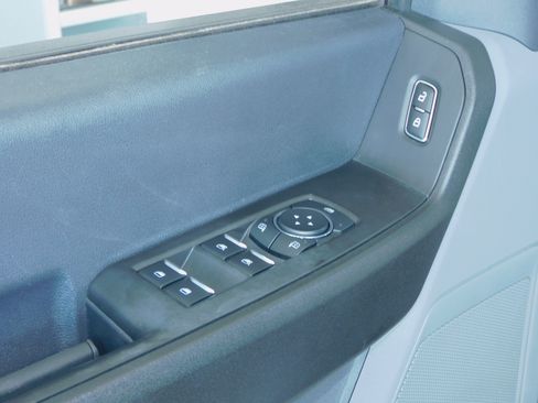 Used 2023 Ford F250 4x4 Crew Cab Super Duty image 19
