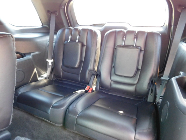 Used 2014 Ford Explorer FWD XLT image 25