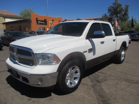Used 2014 RAM 1500 4x4 Crew Cab Longhorn image 6