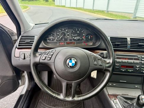 Used 2003 BMW 325i Sedan RWD image 20