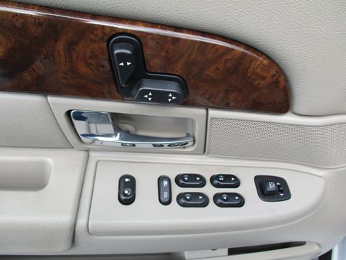 Used 2008 Mercury Grand Marquis LS image 15