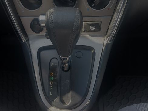 Used 2006 Toyota Matrix XR image 30