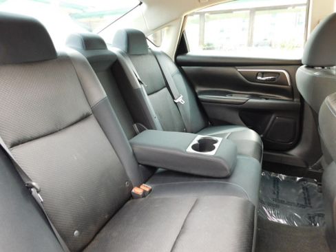 Used 2016 Nissan Altima 2.5 SR FWD image 19