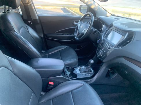 Used 2017 Hyundai Santa Fe Sport 2.0T image 14