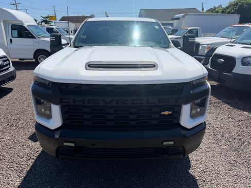 Used 2021 Chevrolet Silverado 2500 2WD Crew Cab W/T image 2