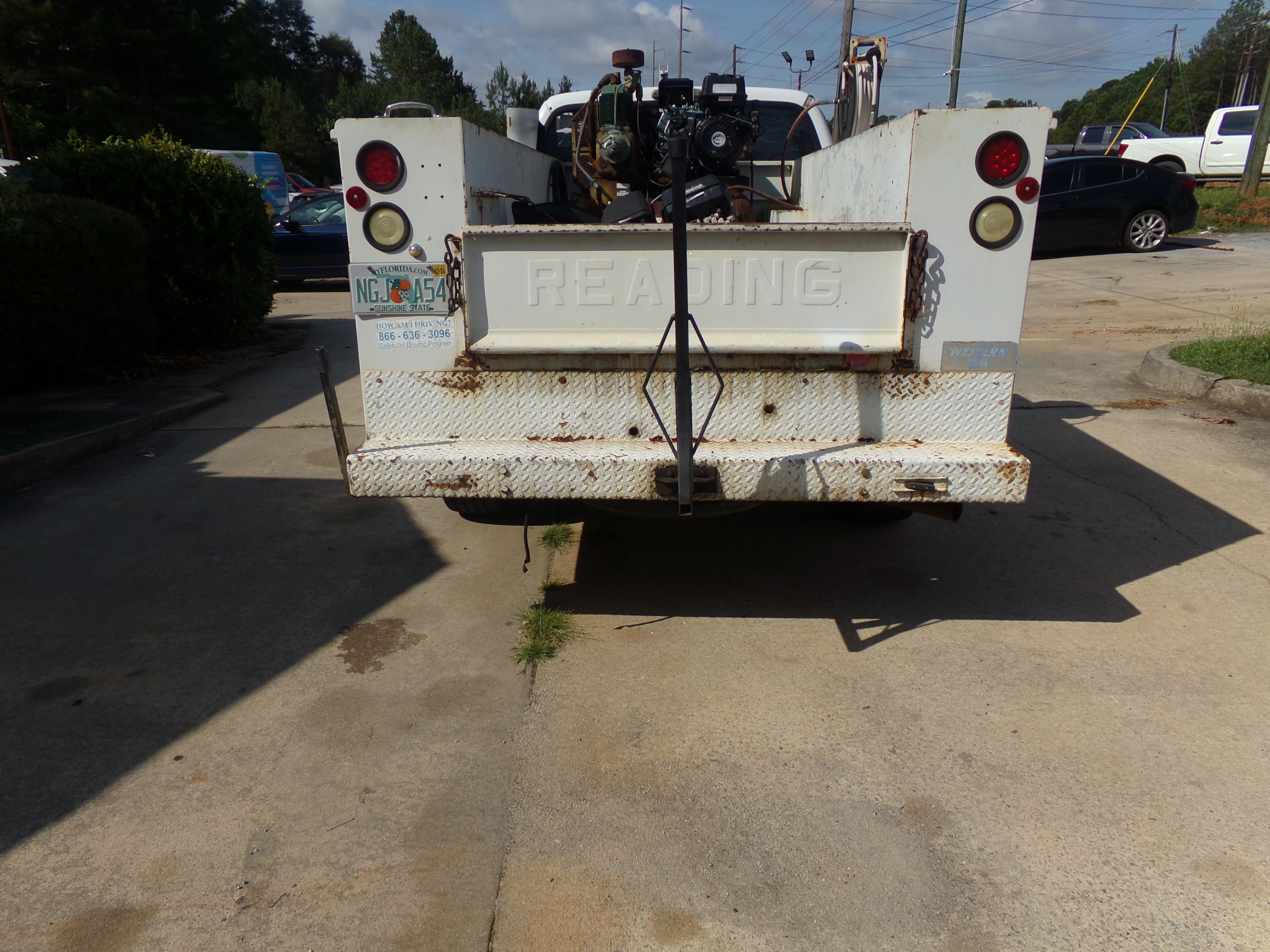 Used 2006 Ford F250 2WD Regular Cab Super Duty image 6