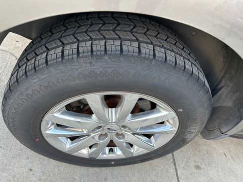 Used 2013 Ford Edge Limited image 8