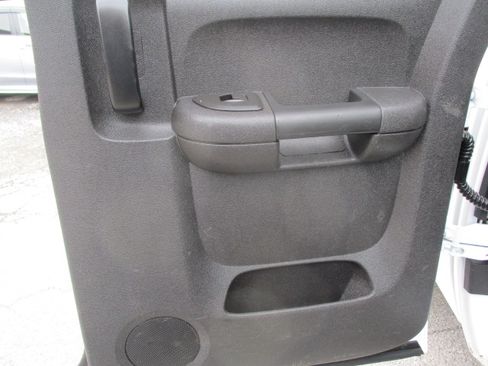 Used 2011 Chevrolet Silverado 2500 LT image 31