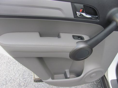 Used 2011 Honda CR-V 2WD EX-L image 15