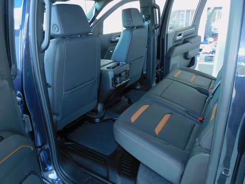 Used 2024 GMC Sierra 3500 AT4 image 28