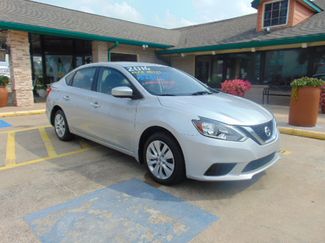 Used 2016 Nissan Sentra image 1