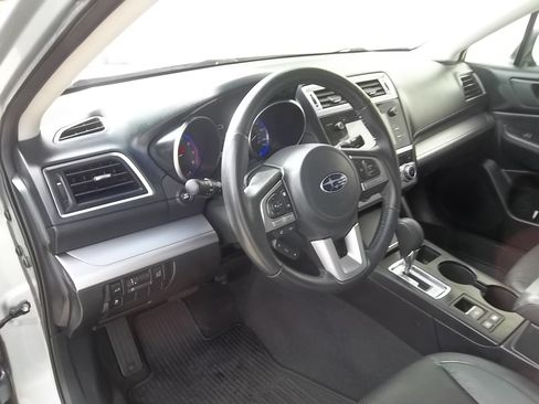 Used 2015 Subaru Outback 2.5i Premium image 21