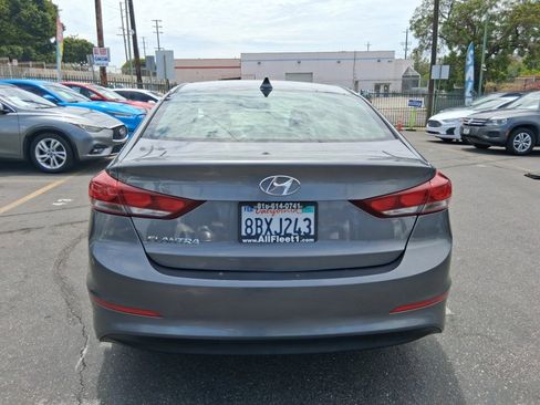 Used 2018 Hyundai Elantra Value Edition FWD image 5