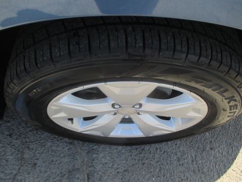 Used 2015 Subaru Forester 2.5i Premium image 19