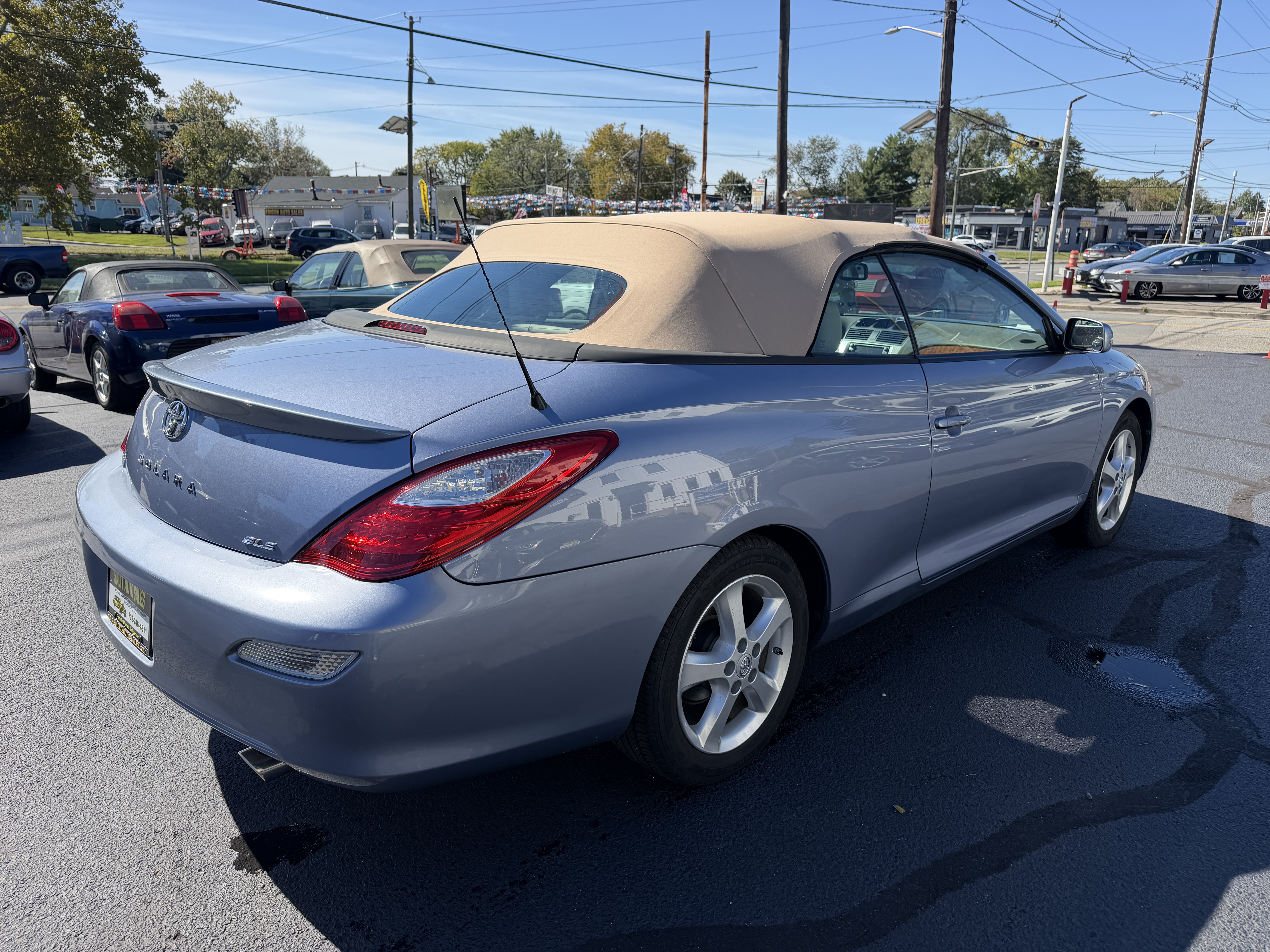 Used 2008 Toyota Solara SLE Convertible FWD image 32