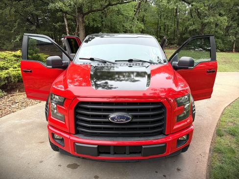 Used 2017 Ford F150 2WD SuperCab image 3